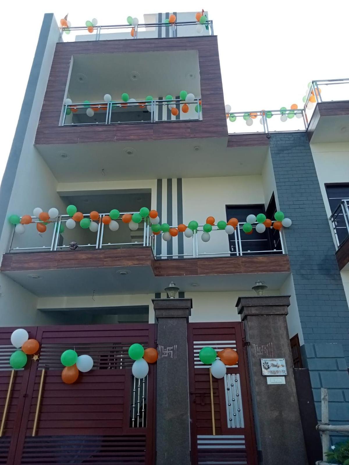 Atulyam Stays Sushant Golf City Lucknow Exterior photo