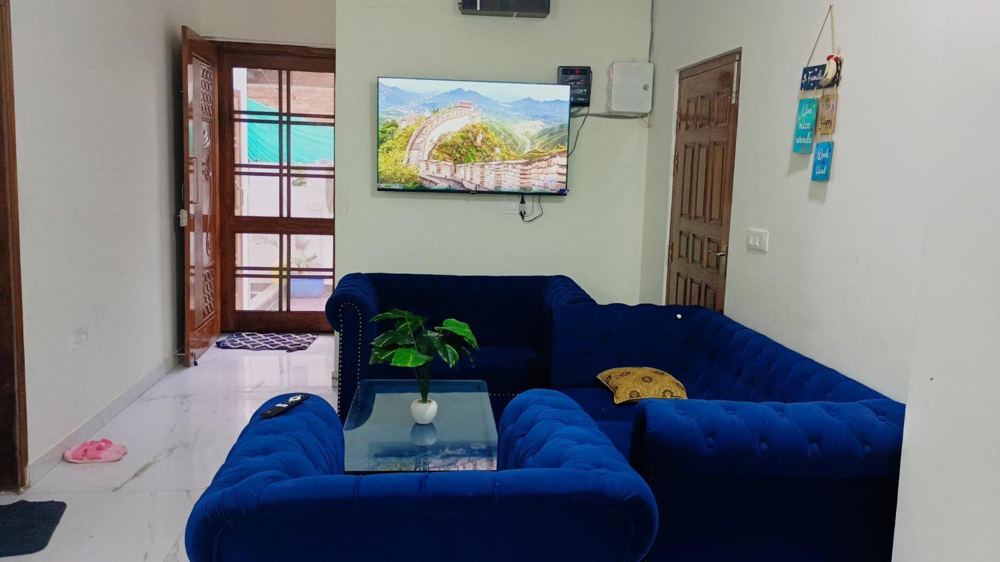 Atulyam Stays Sushant Golf City Lucknow Exterior photo